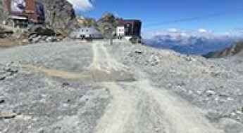 Col des Gentianes