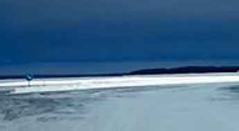 Storsjön lake ice roads