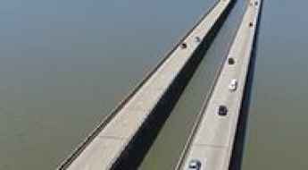 Lake Ponchartrain Causeway Bridge