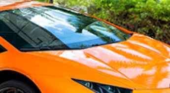 Surprising with Supercars: Can You Gift a Lamborghini Drive?