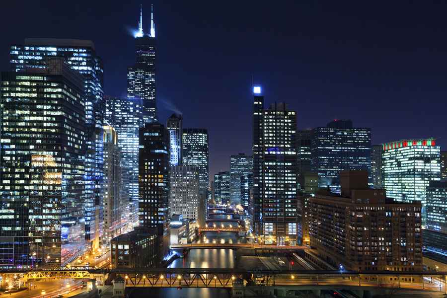 Stargazing in Chicago: Romantic Nights Under the Sky