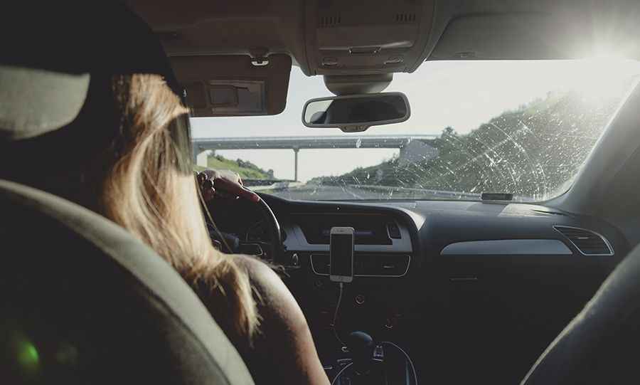 5 of the Most Common Distracted Driving Causes