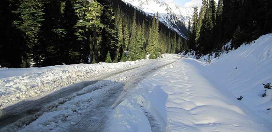 Railroad Pass-Hurley Main road