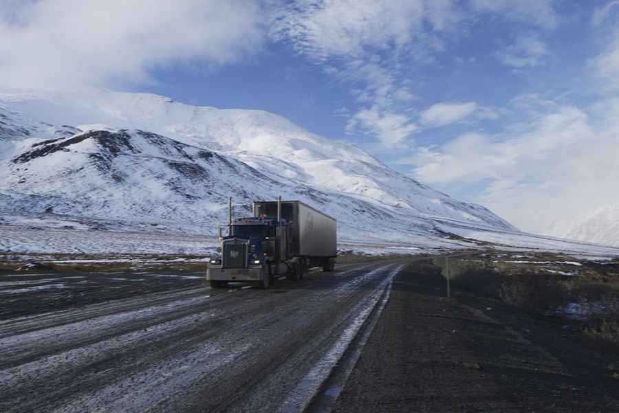 5 Deadliest Roads in the US