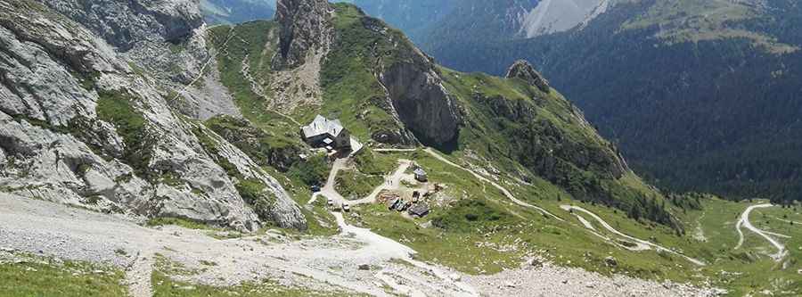 Rifugio Pier Fortunato Calvi