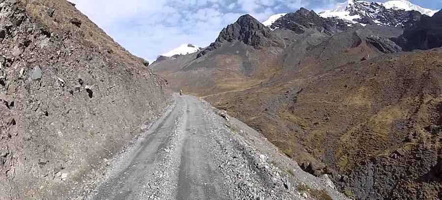 Pelechuco Pass