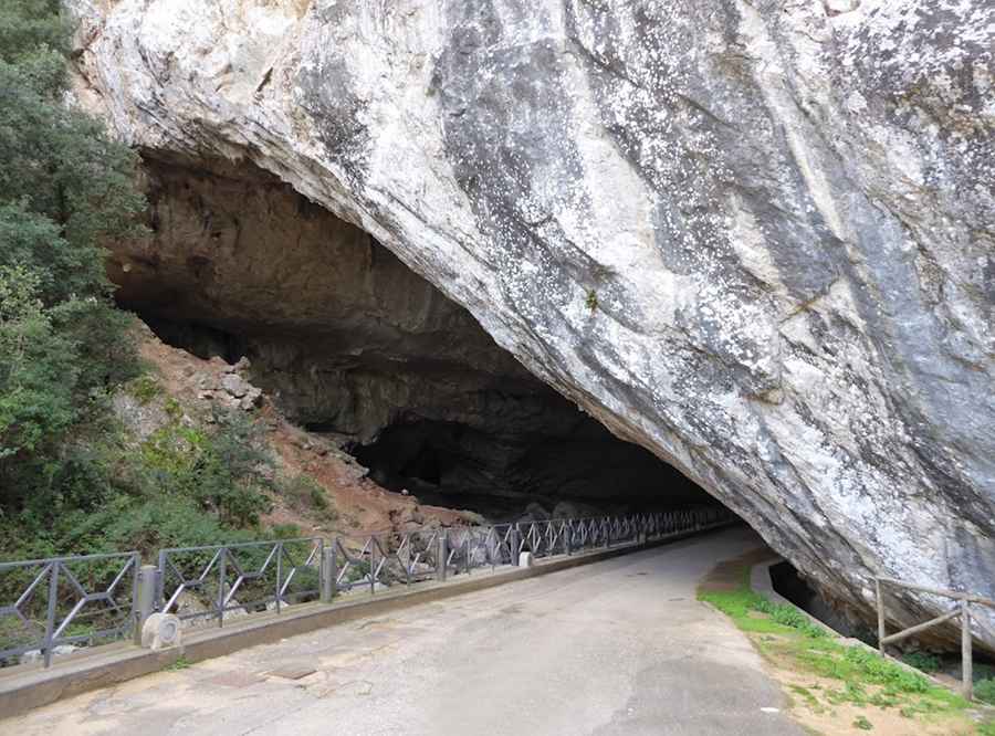 Grotte di San Giovanni