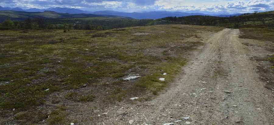 Haustsjøen Mountain Road