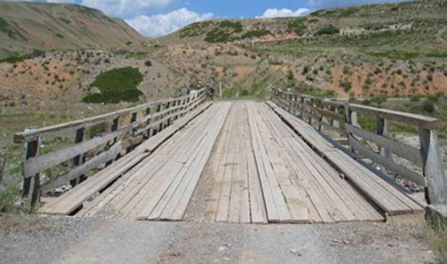 Naryn river bridge