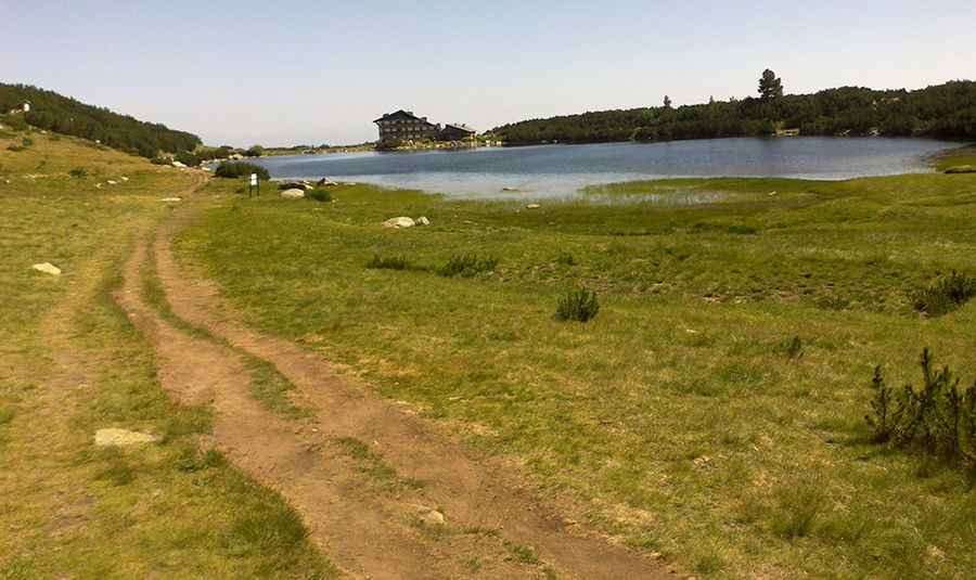 Bezbog lake