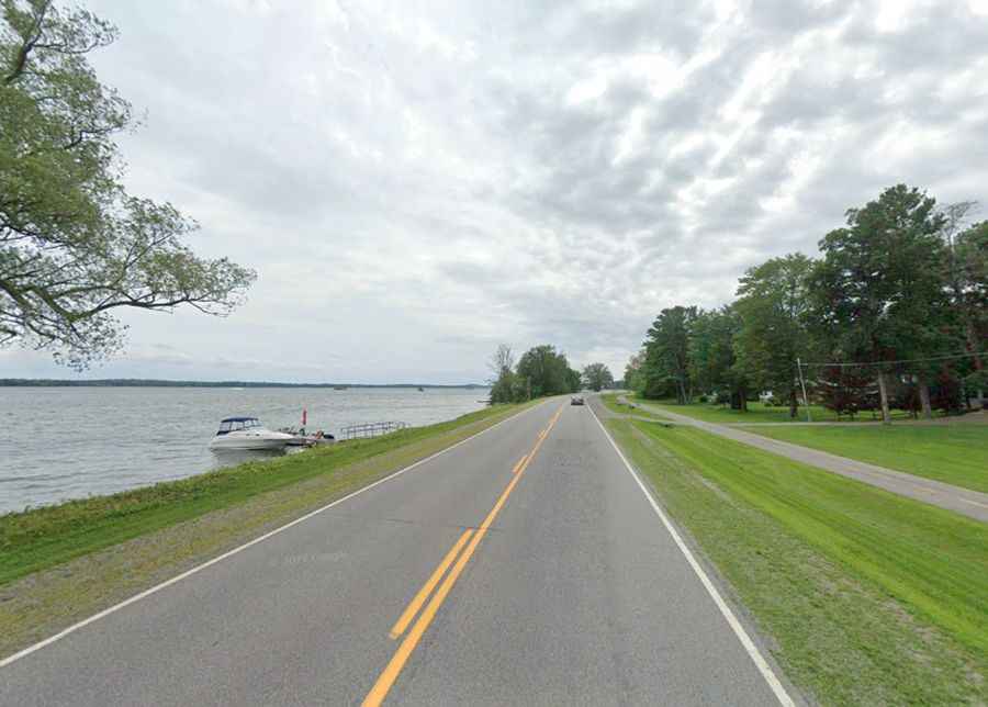 Thousand Islands Parkway