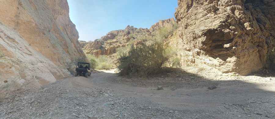 Box Canyon trail