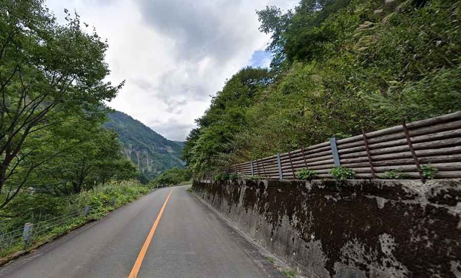 Hakusan Shirakawa-go White Road