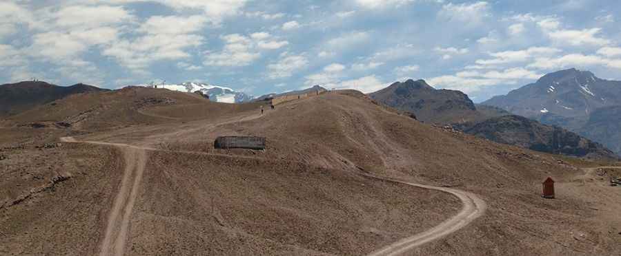 Valle Nevado chairlift