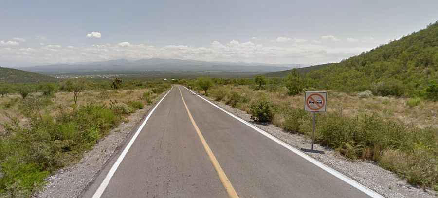 Camino a Grutas de Bustamante