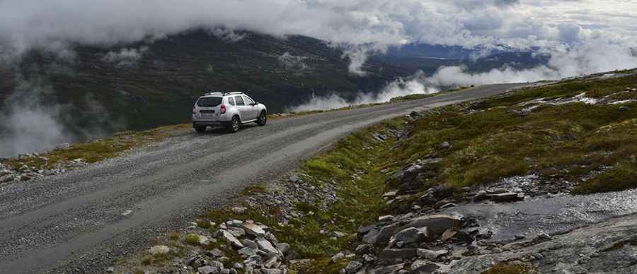 Aursjøvegen mountain road