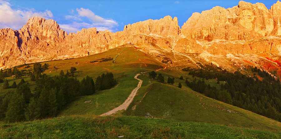 Rifugio Fronza alle Coronelle - Kölner Hütte