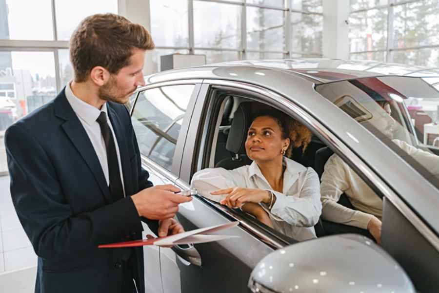 7 Things to Consider When Choosing a New Vehicle to Buy