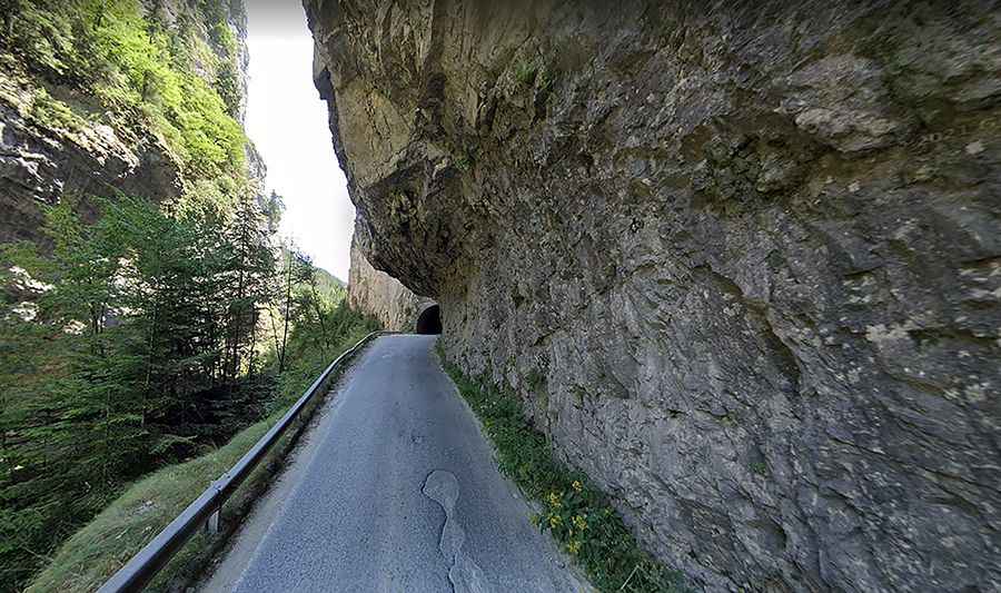 Trigrad Gorge-Devil’s Throat Cave