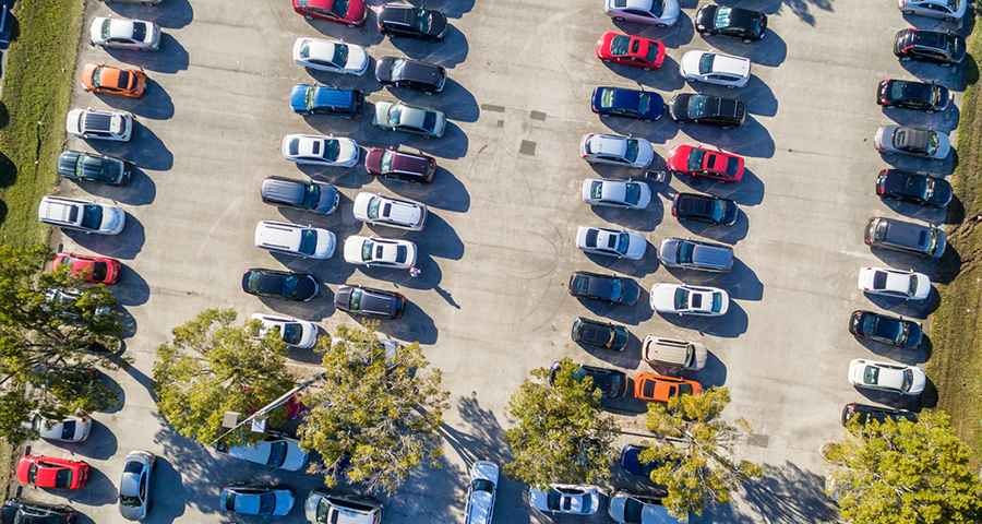 How to Cut Costs on Airport Parking: 5 Effective Tips to Save Money and Time