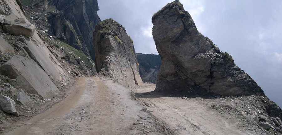 Chanshal Pass