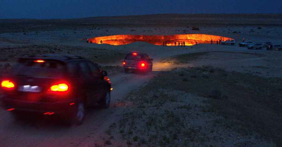 Darvaza gas crater